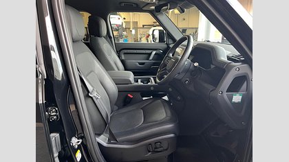 Defender 110 62