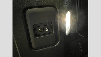 Defender 110 67