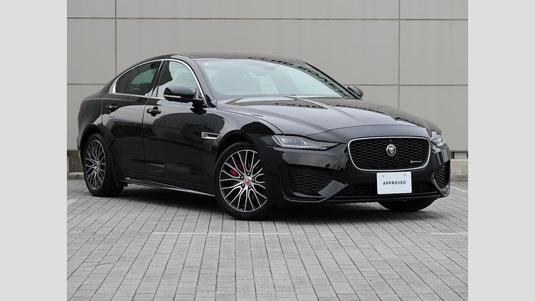 2021 認定中古車 Jaguar XE サントリーニブラック D200 AWD（オートマチック）MHEV 4 door Saloon R-DYNAMIC S