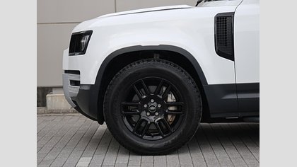 Defender 110 10