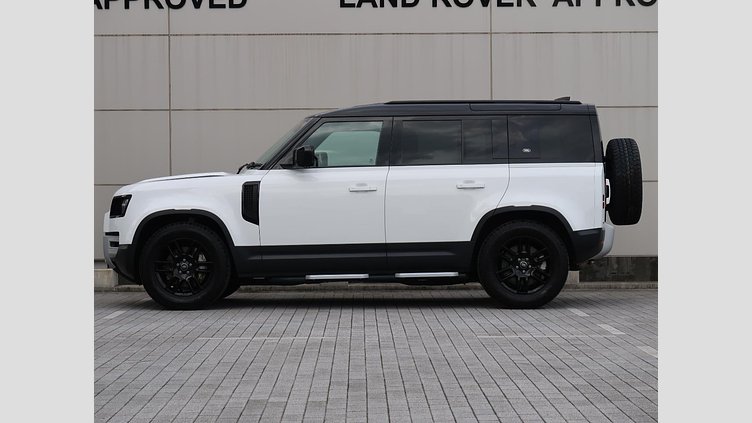 2022 認定中古車 Land Rover Defender 110 フジホワイト D300 AWD（AT） S