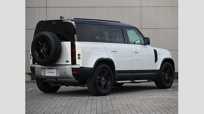Defender 110 51