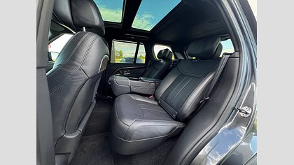 Range Rover 19