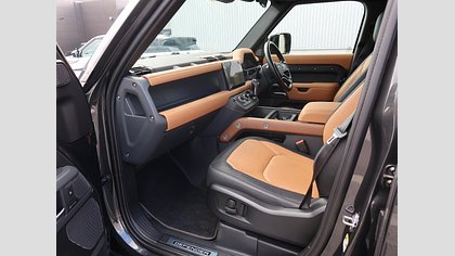 Defender 110 56
