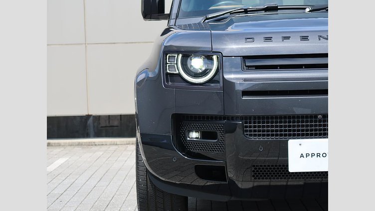 2023 認定中古車 Land Rover Defender 110 カルパチアングレイ D300 AWD（AT） X-DYNAMIC HSE