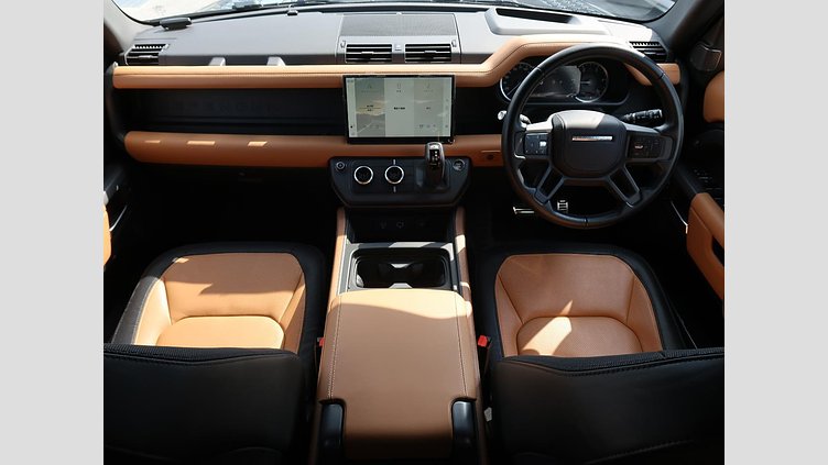 2023 認定中古車 Land Rover Defender 110 カルパチアングレイ D300 AWD（AT） X-DYNAMIC HSE