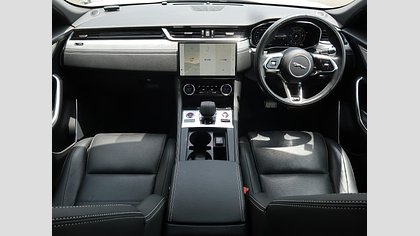 F-Pace 55