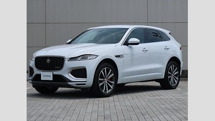 F-Pace 51