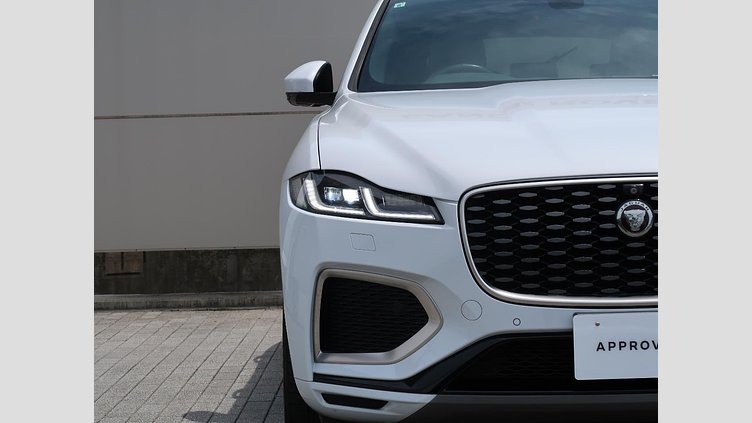 2021 認定中古車 Jaguar F-Pace ユーロンホワイト D200 AWD（オートマチック）MHEV R-DYNAMIC SE