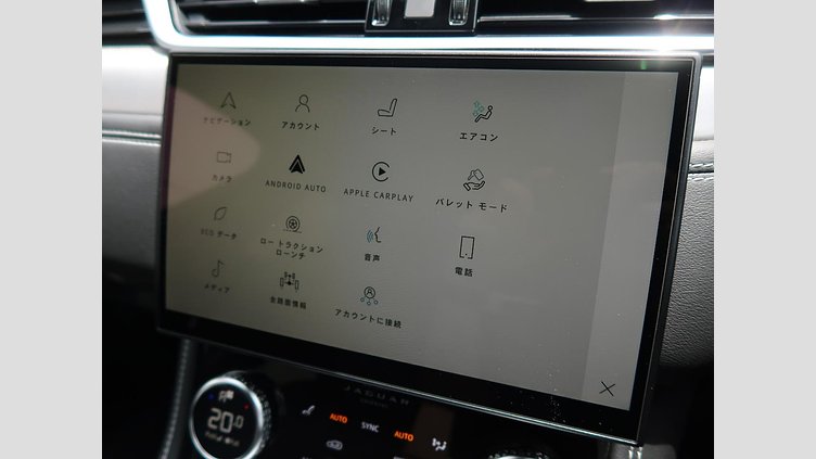 2021 認定中古車 Jaguar F-Pace ユーロンホワイト D200 AWD（オートマチック）MHEV R-DYNAMIC SE