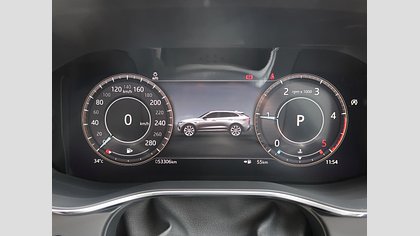 F-Pace 9