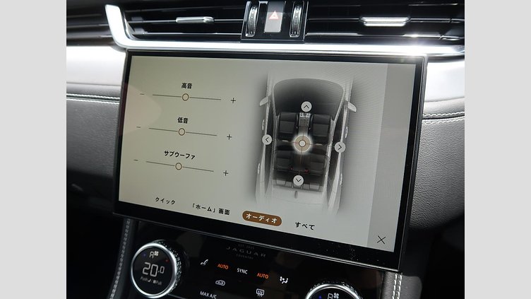 2021 認定中古車 Jaguar F-Pace ユーロンホワイト D200 AWD（オートマチック）MHEV R-DYNAMIC SE