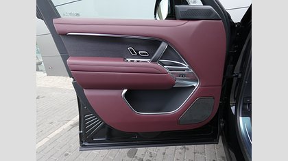 Range Rover 12