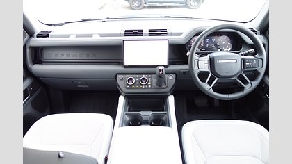 Defender 110 3