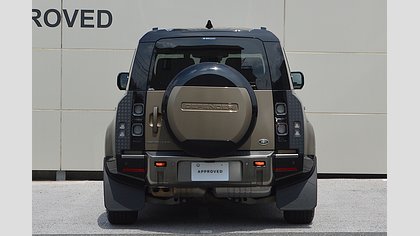 Defender 110 7