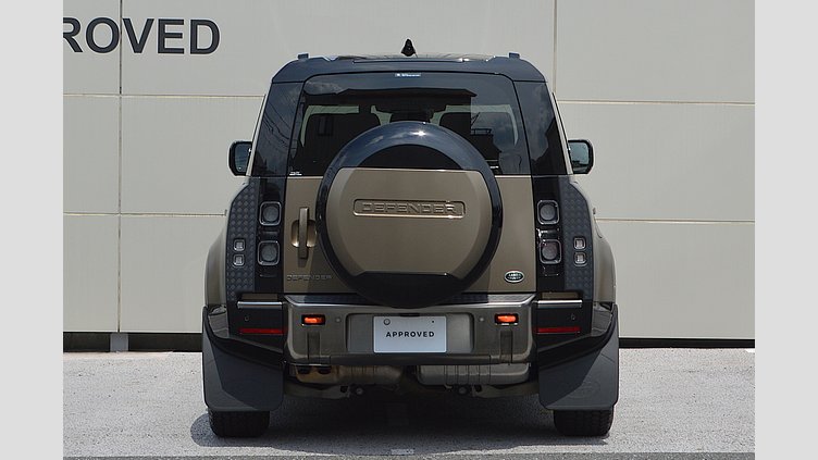 2022 認定中古車 Land Rover Defender 110 ゴンドワナストーン D300 AWD（AT） X