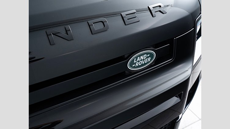2022 認定中古車 Land Rover Defender 110 サントリーニブラック D300 AWD（AT） X-DYNAMIC HSE　D300　エアサスペンション