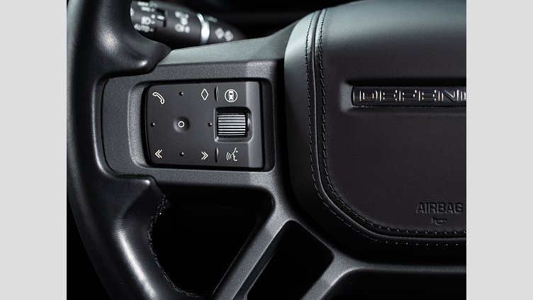 2023 認定中古車 Land Rover Defender 110 サントリーニブラック D300 AWD（AT） X-DYNAMIC HSE D300 エアサスペンション