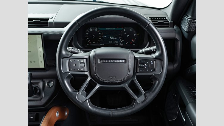 2023 認定中古車 Land Rover Defender 110 サントリーニブラック D300 AWD（AT） X-DYNAMIC HSE D300 エアサスペンション