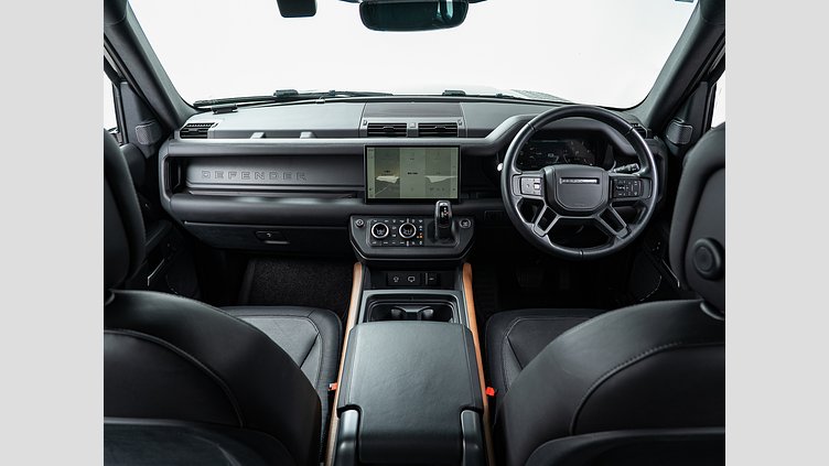 2023 認定中古車 Land Rover Defender 110 サントリーニブラック D300 AWD（AT） X-DYNAMIC HSE D300 エアサスペンション
