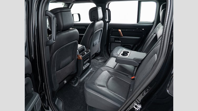 2023 認定中古車 Land Rover Defender 110 サントリーニブラック D300 AWD（AT） X-DYNAMIC HSE D300 エアサスペンション