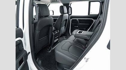 Defender 110 4