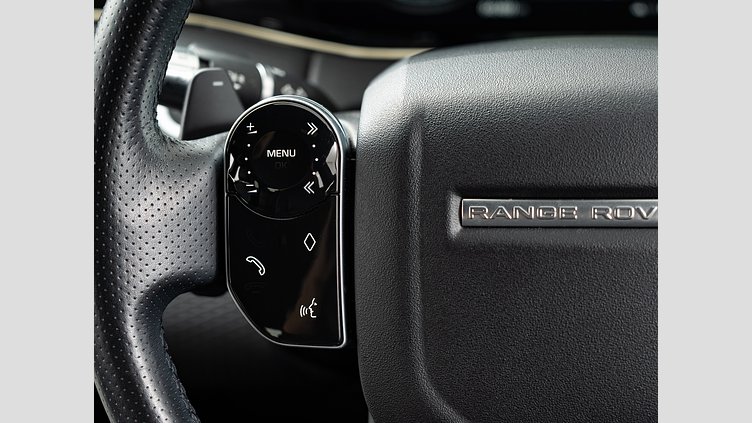 2020 認定中古車 Land Rover Range Rover Evoque ユーロンホワイト D180 R-DYNAMIC S　D180