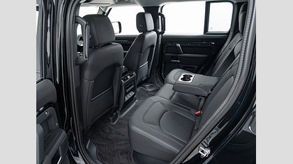 Defender 110 4