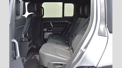 Defender 130 3