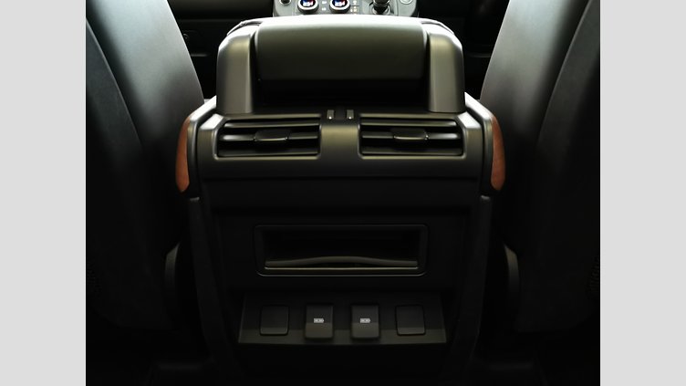 2023 認定中古車 Land Rover Defender 110 カルパチアングレイ D300 AWD（AT） X-DYNAMIC SE