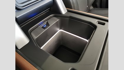 Defender 110 21