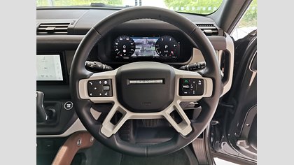 Defender 110 15