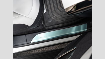 Range Rover Sport 29