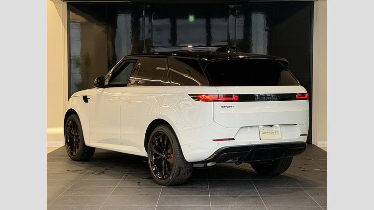 2025 認定中古車 Land Rover Range Rover Sport フジホワイト D300マイルドハイブリッド スタンダードホイールベース Dynamic SE