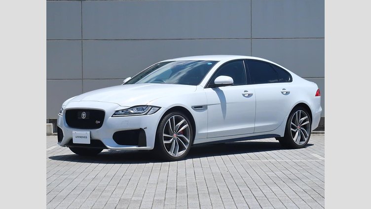 2016 認定中古車 Jaguar XF Yulong White ガソリン S