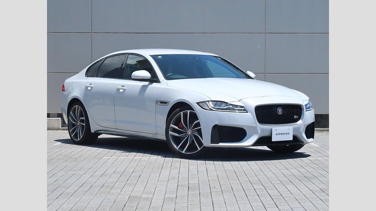 2016 認定中古車 Jaguar XF Yulong White ガソリン S