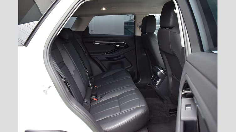 2023 認定中古車 Land Rover Range Rover Evoque オストゥーニパールホワイト(取り扱いの有無については、正規ディーラーにお問い合わせください。) P200 AWD（オートマチック） S