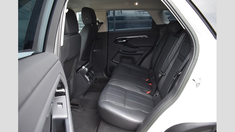2023 認定中古車 Land Rover Range Rover Evoque オストゥーニパールホワイト(取り扱いの有無については、正規ディーラーにお問い合わせください。) P200 AWD（オートマチック） S