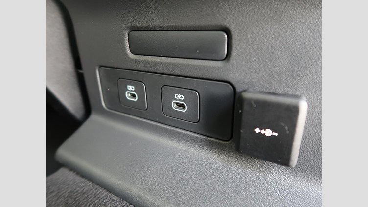 2024 認定中古車 Land Rover Range Rover Velar Carpathian Grey 2.0 litre i4D​ Ｓ Ｄ２００ 