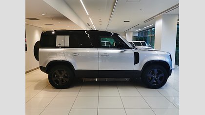 Defender 110 12