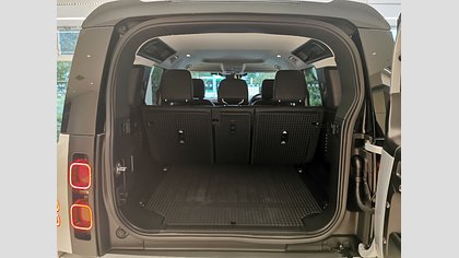 Defender 110 14