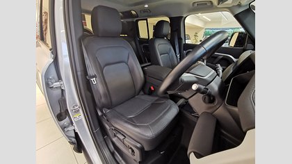 Defender 110 16
