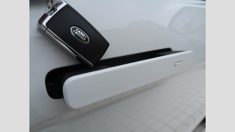 2024 認定中古車 Land Rover Range Rover Evoque フジホワイト P200（ガソリン） Ｓ Ｐ２００