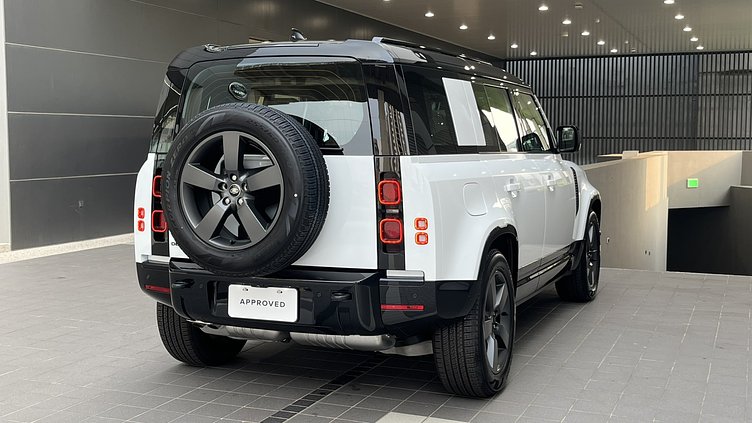 2025 認證中古車 Land Rover Defender 110 (1AA) 富士山白 Fuji White D300  輕油電混合 X-Dynamic HSE