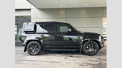 Defender 110 47