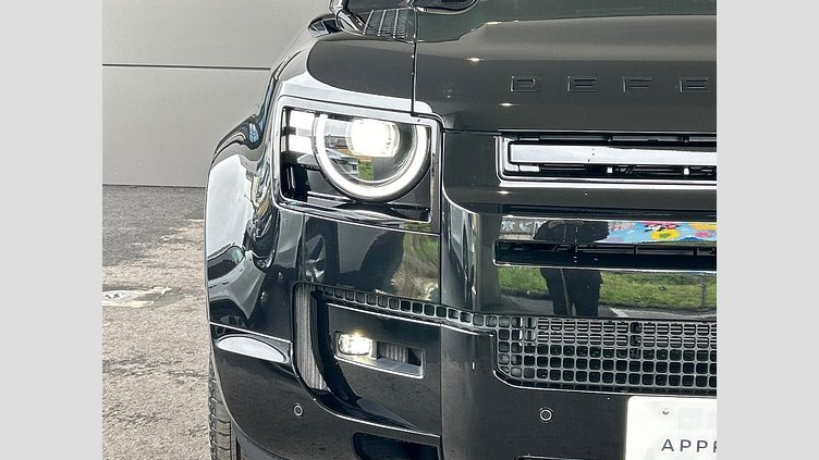 2025 認定中古車 Land Rover Defender 110 サントリーニブラック D350 ディーゼルマイルドハイブリッド X-Dynamic SE