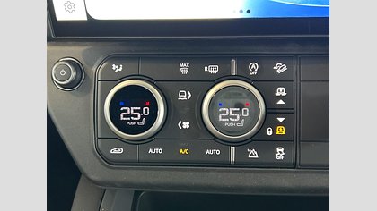 Defender 110 37