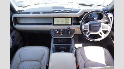 Defender 110 1
