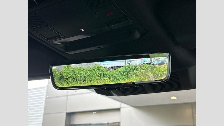2025 認定中古車 Land Rover Defender 110 サントリーニブラック D350 ディーゼルマイルドハイブリッド X-Dynamic SE