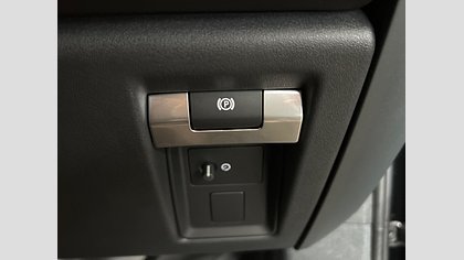 Defender 110 38